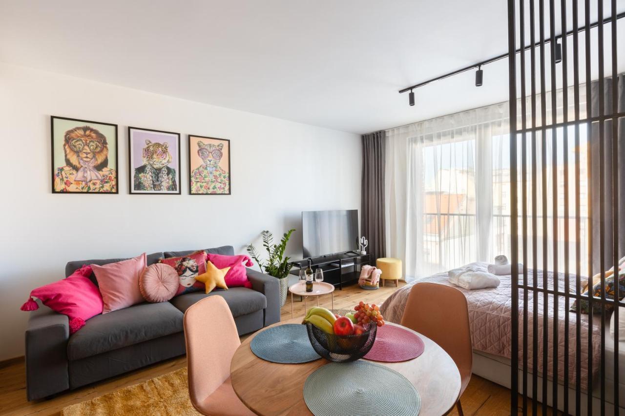 Urban Chic Residences Prague Ngoại thất bức ảnh